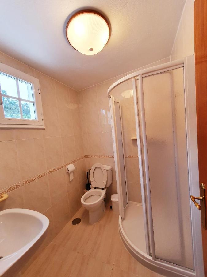 Hostal Cachino Carnota Bagian luar foto